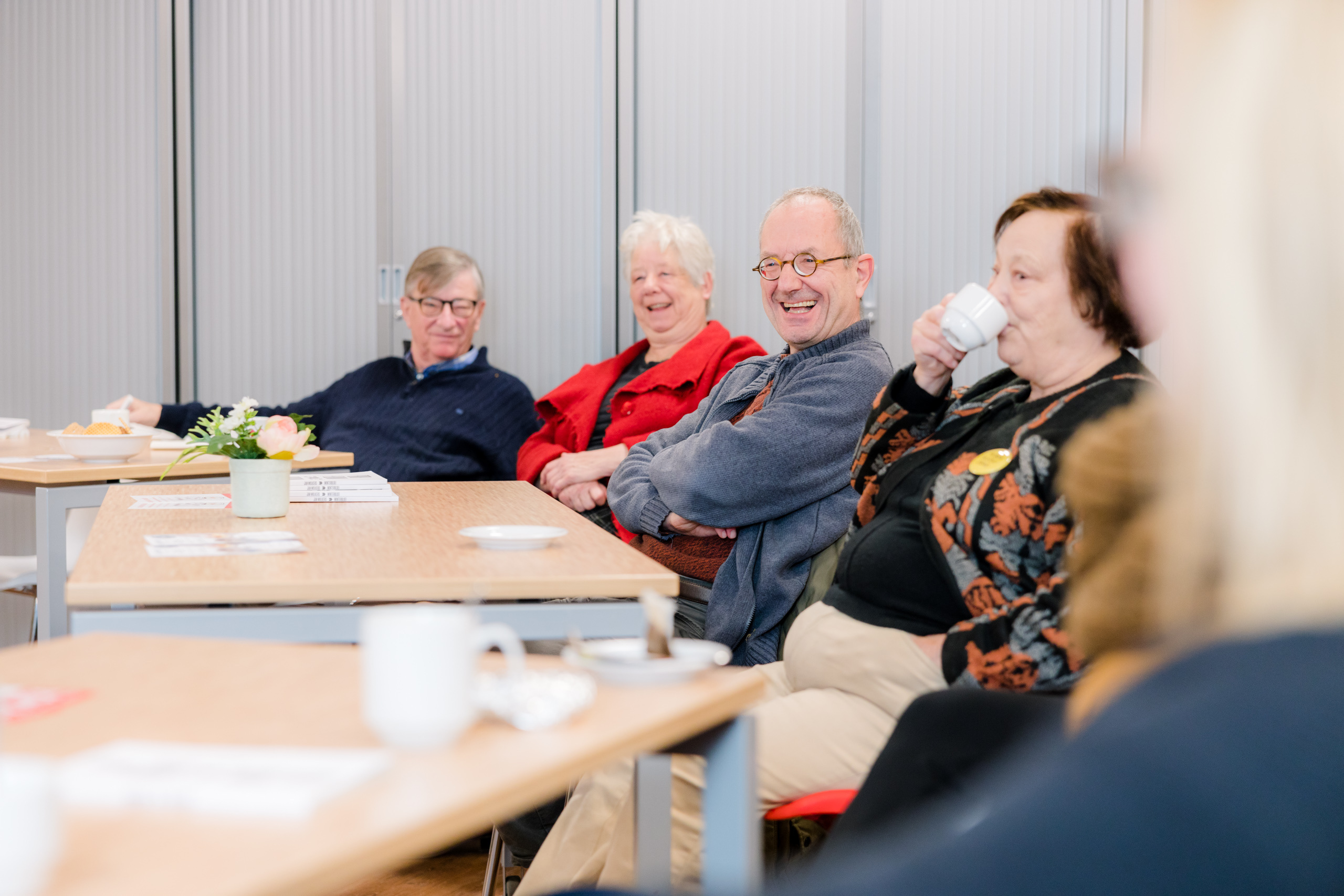 Aee41017 6551 47e7 8272 0c85736064cc